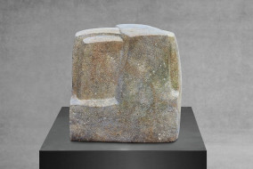 Armstein 2006<br />Sandstein, H 34 cm, Ansicht 4